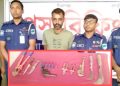 বাগেরহাটে ফকিরহাটে অস্ত্রসহ ২৭ মামলার আসামী গ্রেফতার ১