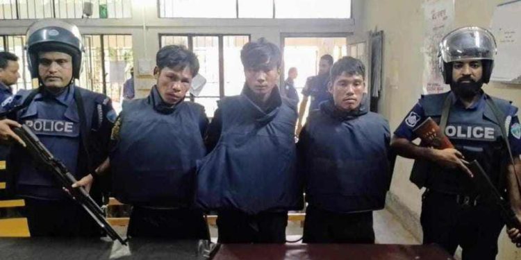 বান্দরবানে কেএনএফের ৩ সদস্য জেলে।