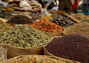 মসলার উত্তাপে পুড়ছে খুলনার বাজার!