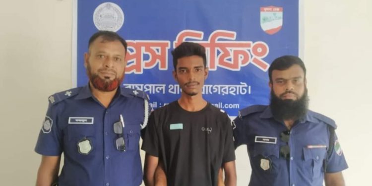 বাগেরহাট রামপালে পুলিশের অভিযানে গাঁজাসহ গ্রেফতার ১