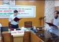 শপদ নিলেন বন্দর উপজেলার নবনির্বাচিত চেয়ারম্যান ।