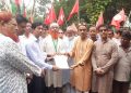 তেঁতুলিয়ায় ৩০% কোটা বহালের দাবীতে বিক্ষোভ সমাবেশ স্মারকলিপি প্রদান।