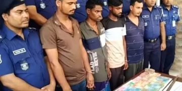 বগুড়ায় ব্যাংকের সিন্দুক ভেঙ্গে ২৯ লক্ষ টাকা চুরির ঘটনায় গ্রেফতার -৪ 