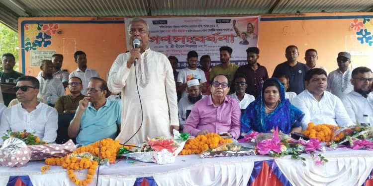 শালিখায় গণসংবর্ধনা অনুষ্ঠান।