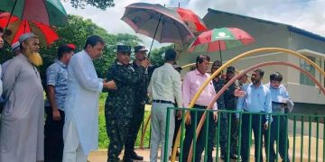 সিসি ব্লক দ্বারা নদী রক্ষা বাঁধ নির্মান।