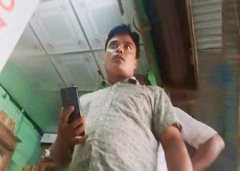 জামালপুরে যুবলীগ নেতার হামলার শিকার সাংবাদিক ।