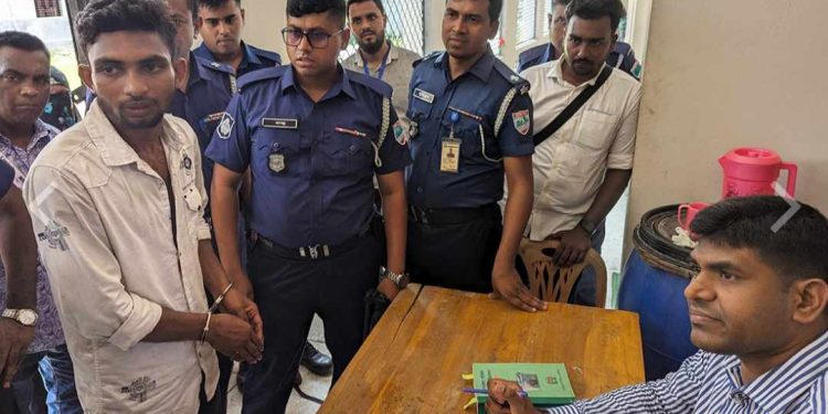 মোংলায় উপজেলা নির্বাচনে প্রশাসনের কাজে বাঁধা দেওয়ায় ১জন কে ৬ মাসের কারাদণ্ড দেন ভ্রাম্যমান আদালত।