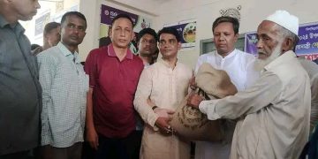 রুপসী পাড়া ইউনিয়নে পবিত্র ঈদুল আযহা উপলক্ষে ভিজিএফ খাদ্য শস্য বিতরণ।