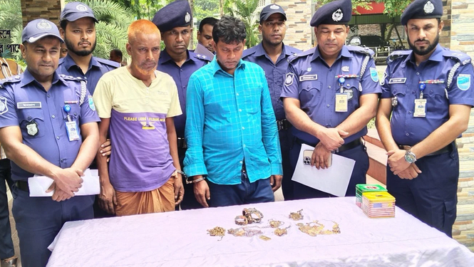 মানিকগঞ্জে ৪৮ ভরি স্বর্ণসহ গ্রেফতার দুই ডাকাত ।