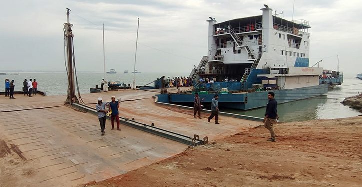 ঈদযাত্রায় পাটুরিয়া-দৌলতদিয়ায় নেই ভোগান্তি!