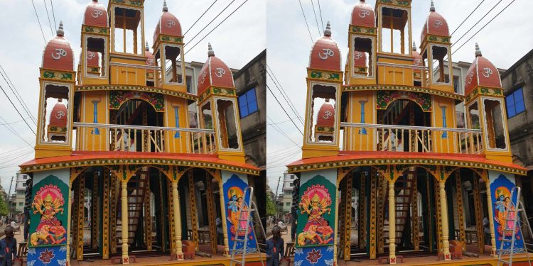 আজ ধামরাইয়ে ৪৪১ বছর পুরনো শ্রী শ্রী যশোমাধবের রথযাত্রা ।