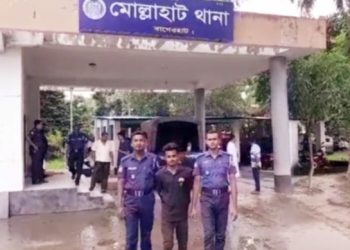 বাগেরহাটের মোল্লাহাটে ১ কেজি গাঁজাসহ গ্রেফতার ১