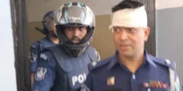 বগুড়ার শেরপুরে কোটা বিরোধী শিক্ষার্থীদের সঙ্গে পুলিশের সংঘর্ষ, পুলিশ, সাংবাদিকসহ আহত অর্ধশত।