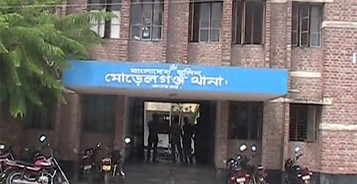 বাগেরহাটের মোরেলগঞ্জে শিশু ছাত্রীর শ্লীলতাহানির অভিযোগ।