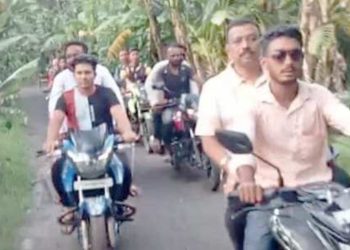 মানুষের ঘুম হারাম বাগেরহাটে চলছে গরু ও মটর সাইকেল লুটের মহাউৎসব।