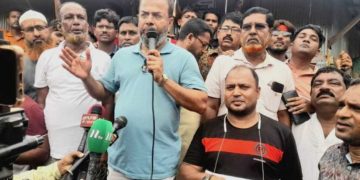 বাগেরহাটের রামপালে তারেক রহমানের শান্তির বার্তা পৌছালেন জেলা বিএনপির যুগ্ম আহবায়ক।