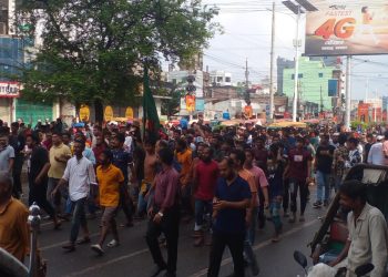 মুগ্ধ আবু সাঈদের রক্ত স্নাত বিজয় উল্লাসে বাংলাদেশ! 