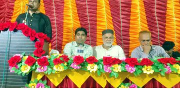 বাগেরহাটের বেলায়েত হোসেন ডিগ্রী কলেজে শিক্ষক ও শিক্ষার্থীদের সাথে বিএনপি নেতার মতবিনিময়।