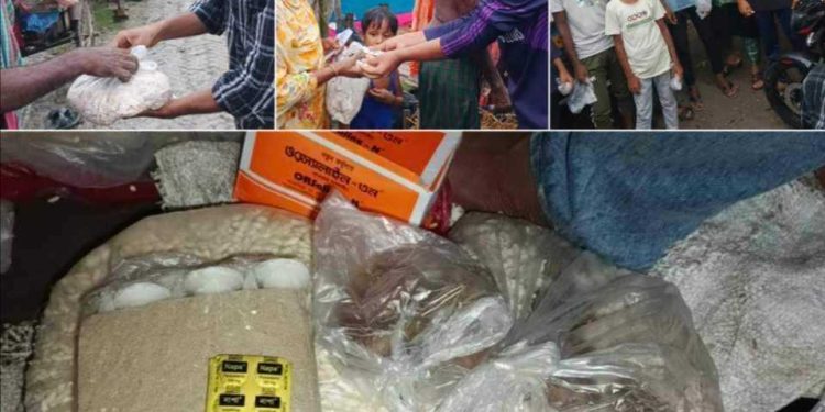 বন্যাকবলিত ও অসহায় মানুষের পাশে দাঁড়ালেন খুলনা সাহায্য ফাউন্ডেশন।