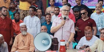 চুনারুঘাটে বন্যার্তদের মধ্যে সায়হাম গ্রুপের ত্রান বিতরন।