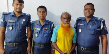 কচুয়ায় ৩ শিশুকে যৌন নির্যাতনের মামলায়অভিযুক্ত ৭০ বছরের বৃদ্ধা আটক।