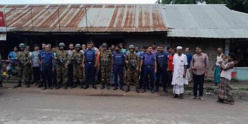 মাদারগঞ্জ মডেল থানা পুলিশ ৭ দিন পর কার্যক্রমে ফিরলো।