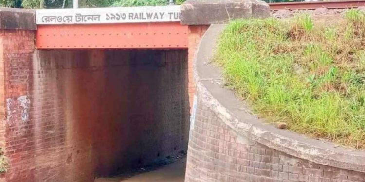 কুষ্টিয়া ভেড়ামারা-রায়টা সড়কের বাঁকাপুল নামক স্থানে দুর্ধর্ষ ডাকাতি।