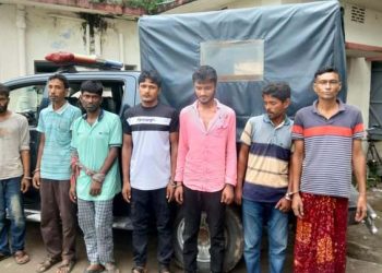 পাঁচবিবিতে ৭ মাদক সেবনকারী কে ভ্রাম্যমান আদালতের মাধ্যমে জেল অর্থদণ্ড। 