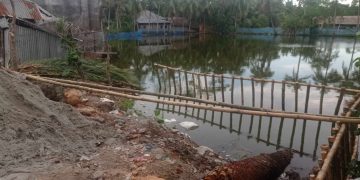 রামপালে ইসলামাবাদ ফাজিল মাদরাসার জমি দখল চেষ্টার অভিযোগ।