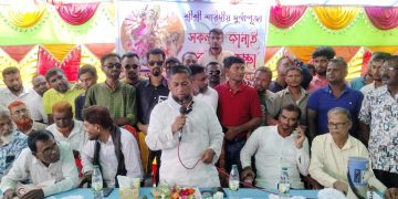 বাগেরহাটের রামপালে মল্লিকের বেড় ও বাঁশতলী ইউনিয়নের বিভিন্ন পূজা মন্ডপ পরিদর্শন করেন কৃষিবিদ শামিমুর রহমান শামীম।