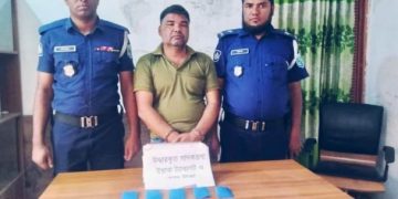 রৌমারীতে এক মাদক ব্যাবসায়ী আটক ।