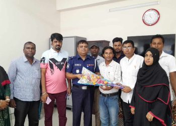 বাগেরহাটের রামপালে নবাগত ওসি সেলিম রেজার সাথে মতবিনিময়।