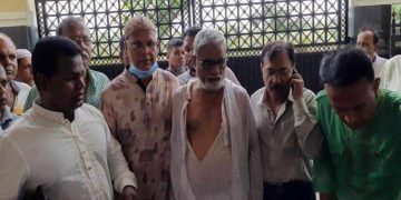 বাগেরহাটে জয় বাংলা শ্লোগান দিয়ে বিএনপির সমাবেশে হামলা আঃলীগের ৪০ নেতাকর্মীর নামে দ্রুত বিচার ট্রাইব্যুনালে মামলা।