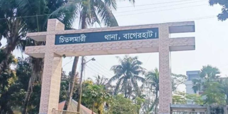 বাগেরহাটে পৃথক ঘটনায় দুইজনকে পিটিয়ে ও ছুরিকাঘাতে হত্যা।