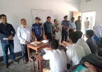 পাঁচবিবির ঐতিহাসিক জেরকা উচ্চ বিদ্যালয় পরিদর্শন করেন জয়পুরহাট পুলিশ সুপার আব্দুল ওহাব।