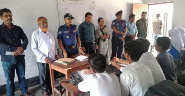পাঁচবিবির ঐতিহাসিক জেরকা উচ্চ বিদ্যালয় পরিদর্শন করেন জয়পুরহাট পুলিশ সুপার আব্দুল ওহাব।