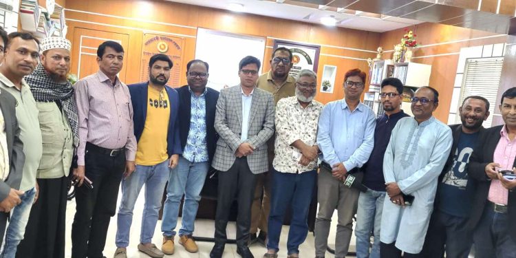 মাধবপুরে নবাগত ইউএনও’র সাথে সাংবাদিকদের মত বিনিময়।