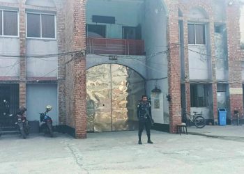 বাগেরহাট জেলা কারাগারে বিধি ভেঙ্গে ১ বন্দির ঢাক ঢোল পিটিয়ে অনুষ্ঠান, এলাকায় চাঞ্চল্য।