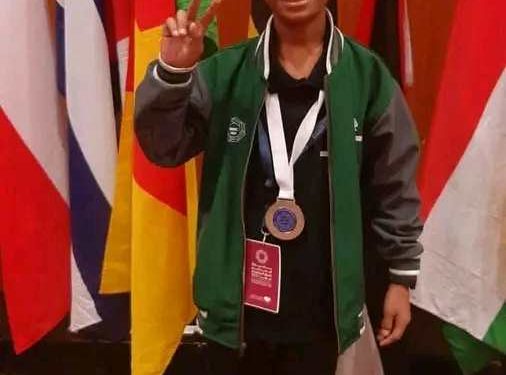 কাতারে আন্তর্জাতিক গণিত প্রতিযোগিতায় লামা উপজেলার কোয়ান্টাম কসমো স্কুলের ছাত্র উছাইওয়াং এর রৌপ্য জয়।