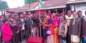 রৌমারীতে কৃষক দলের ৪৪ তম প্রতিষ্ঠা বার্ষিকী পালিত হয়েছে। 