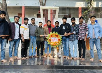 মহান বিজয় দিবস উপলক্ষে নিউ লাইফ ব্লাড ব্যাংক এর পক্ষে শহীদের প্রতি পুস্পস্তবক অর্পণ।