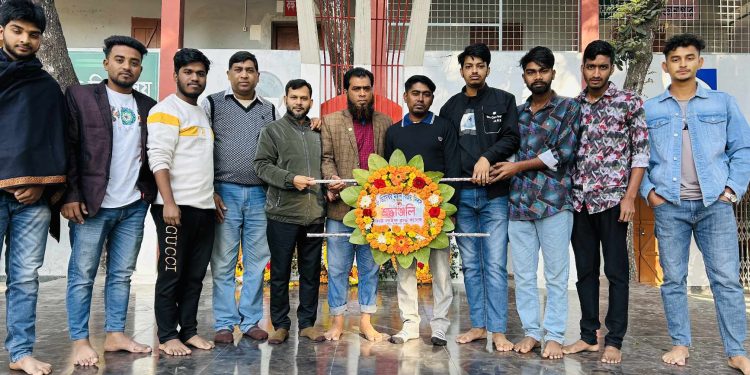 মহান বিজয় দিবস উপলক্ষে নিউ লাইফ ব্লাড ব্যাংক এর পক্ষে শহীদের প্রতি পুস্পস্তবক অর্পণ।