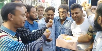 ভূঞাপুরে আব্দুস সালাম পিন্টুর মুক্তিতে আনন্দ মিছিল ও মিষ্টি বিতরণ।