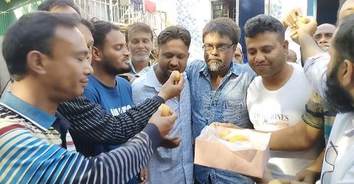 ভূঞাপুরে আব্দুস সালাম পিন্টুর মুক্তিতে আনন্দ মিছিল ও মিষ্টি বিতরণ।