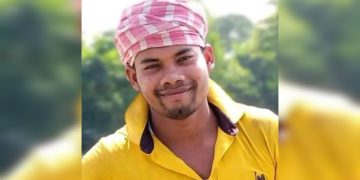 বাগেরহাটের শরণখোলায় রড বোঝাই ট্রলি চাপায় চালক নিহত।