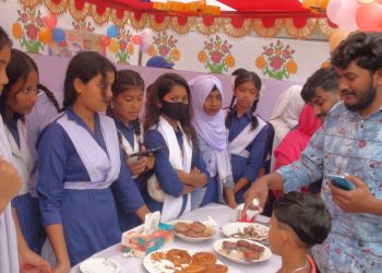 মানিকগঞ্জে জাগীর-কৃষ্ণপুর উচ্চ বিদ্যালযয়ে পিঠা উৎসব অনুষ্ঠিত।