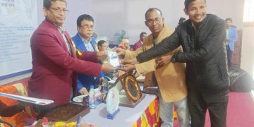 বাগেরহাটে বিনামূল্যে থ্যালাসেমিয়া রোগীদের রক্ত প্রদান, খুশি রোগী ও স্বজনরা।