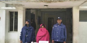 টাঙ্গাইল ভূঞাপুরে চোলাই মদ ব্যাবসায়ী আটক।