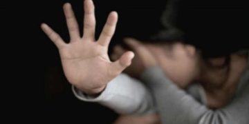 টাঙ্গাইল মধুপুরে প্রেমিকাকে ডেকে এনে বন্ধুকে সঙ্গে নিয়ে ধর্ষণ।