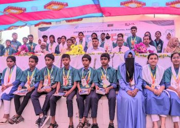 প্রত্যন্ত রামপালে স্টেম ফেস্ট উপকূলের শিক্ষার্থীদের উদ্ভাবনী শক্তির জয়গান।